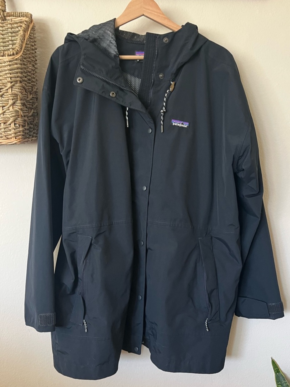 Patagonia Navy Outdoor Everyday Rain Jacket